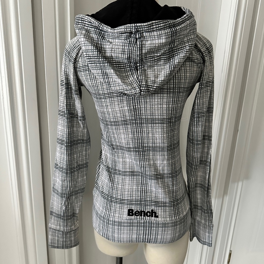 Bench Black and White Plaid Fitted Hooded Sweater Jacket